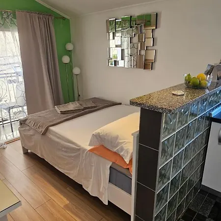 Lavanda Sea View Apartman *